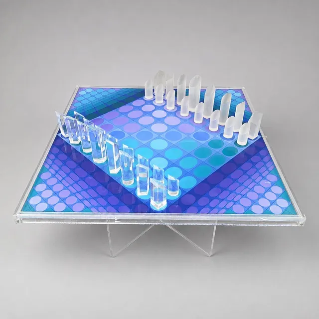 VASARELY, VICTOR. "Das Vasarely Schach", Hillard Collection, München 1979.