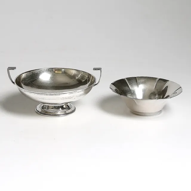 SKÅLAR, 2 st, silver. CG Hallberg. 1933/1930. Vikt 264 gram.