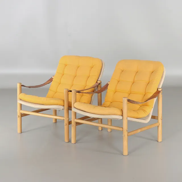 BROR BOIJE. f 1942. Fåtöljer, 1 par, "Junker", Dux, 1970-tal.