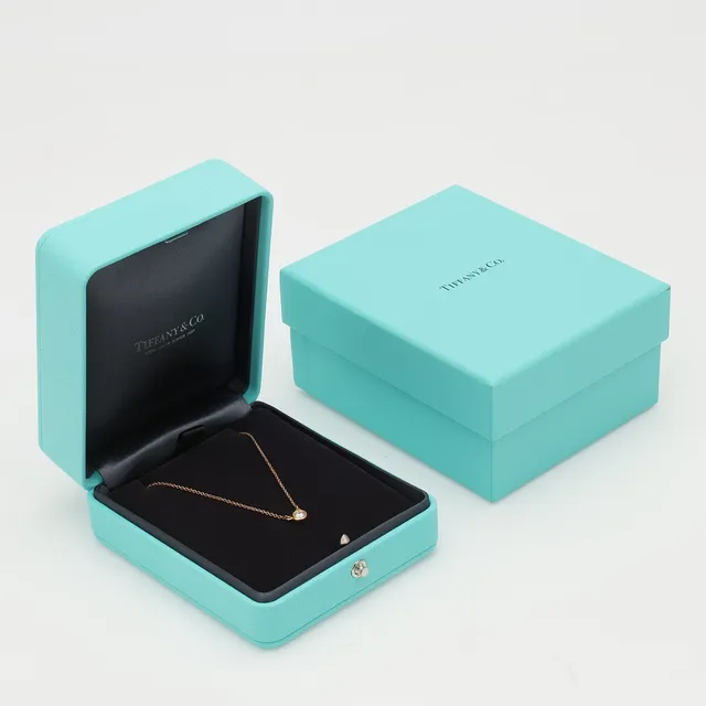 TIFFANY & CO., ELSA PERETTI. ‘Diamonds by the Yard’ single diamant halskæde af 18kt guld.