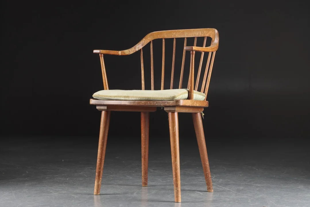Fritz Hansen. Tremmestol af bøg, 1940'erne — Furniture/Chairs — Lauritz