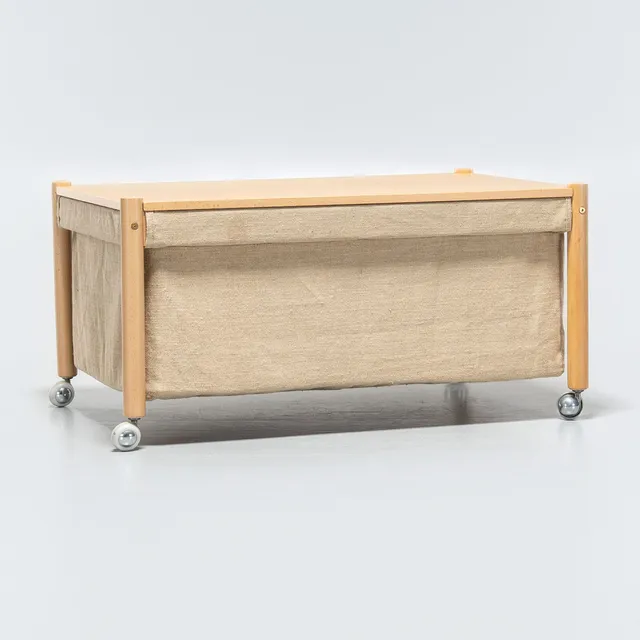 BROR BOIJE. Soffbord, "Junker", Dux, 1970-tal.