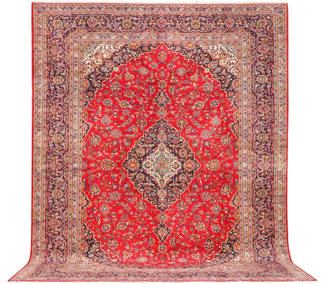 Matta, Keshan, ca 397 x 295 cm.