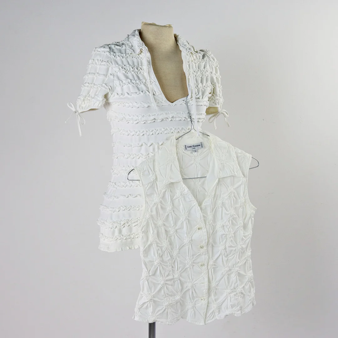 ANNE FONTAINE. Blusar, 2 st, bomull, polyester, uppskattad stl. 38, Paris. — Vintage & Designer Fashion — Höganäs Auktionsverk