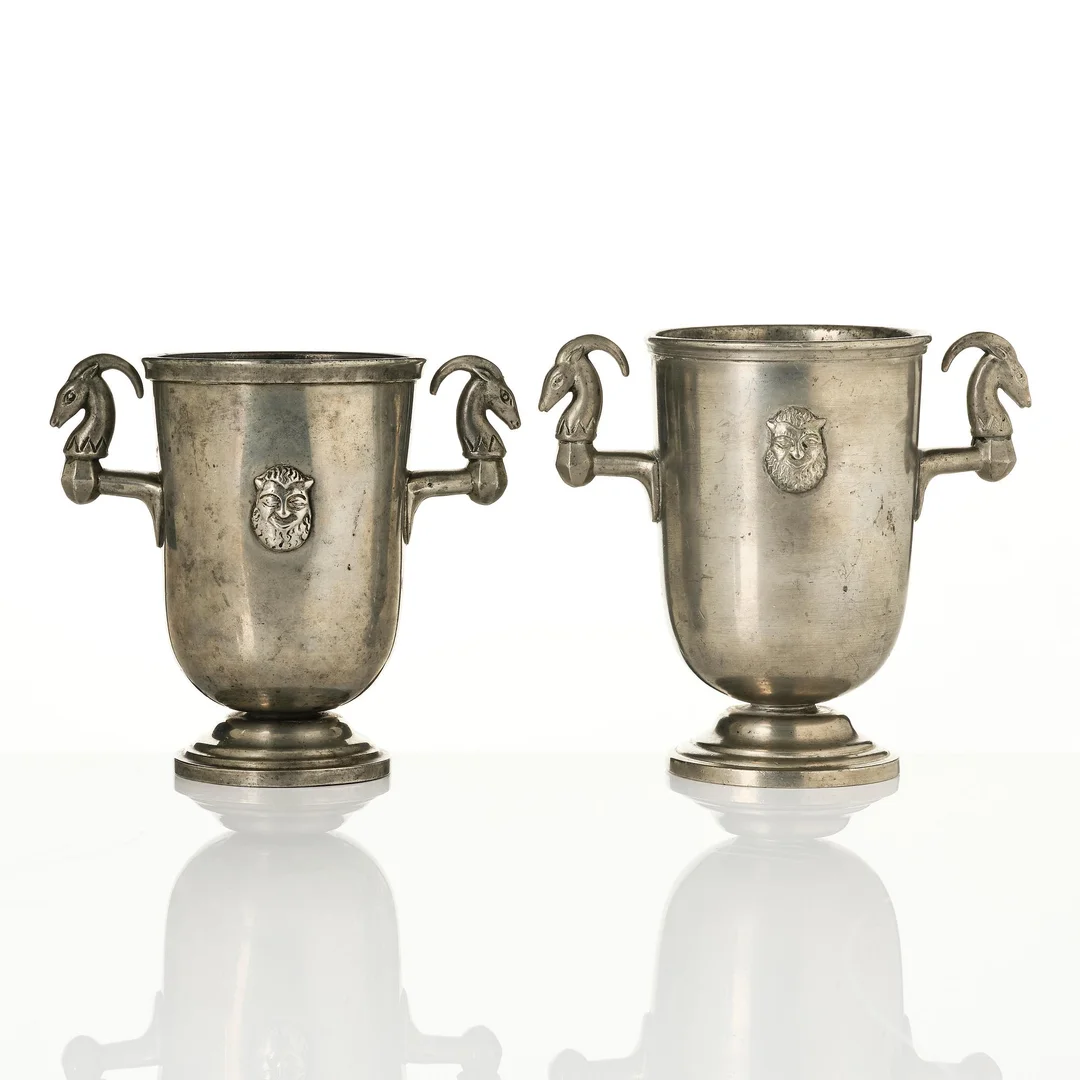 Nils Fougstedt, vaser, två stycken, Swedish Grace, Herman Bergman konstgjuteri, Stockholm, 1930. — Design/Övrigt — Bukowskis