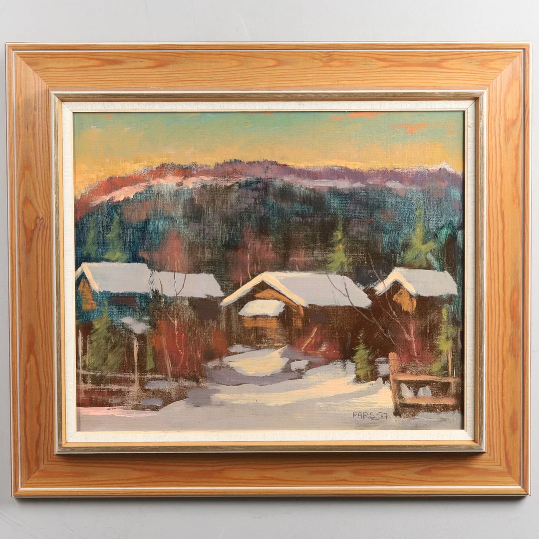FOLKE PARS. Olja på duk, "Stugor i vinterskrud", signerad och daterad -77. — Paintings — Örebro Stadsauktioner