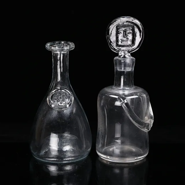ERIK HÖGLUND. Karaffer, 2 st, glas, Boda.