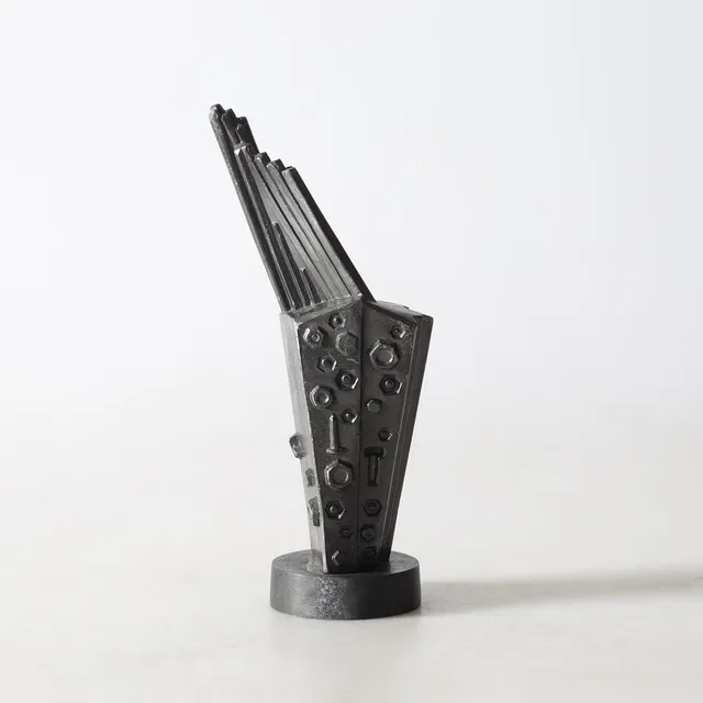 ULF SUCKSDORFF. skulptur, metall, Söderberg & Haak 100-årsjubileum, 1966.