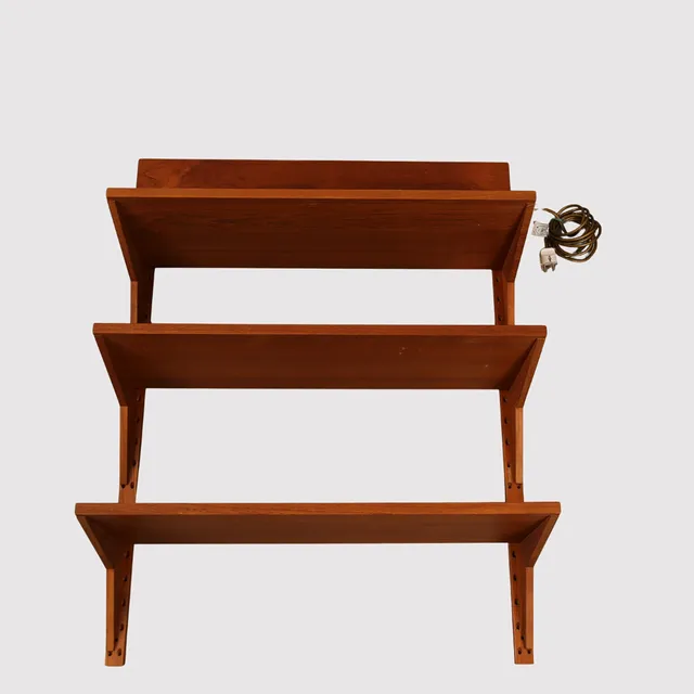 POUL CADOVIUS. Cado. Teak hyllsystem. Danmark, 1950/60-tal.