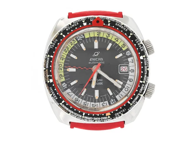 ENICAR, Sherpa Guide 600 GMT (T Swiss Made T), "Compressor Case", Cal A-R 1146, Serie nr. 314962, Ref nr. 148-35-01A, Boett nr. 2342, herrur, 43 mm, stål, automatisk, plexiglas, datum, 24-timmarsvisning, världstidvisning, vridbar innerring, gummiband, ca 1970.