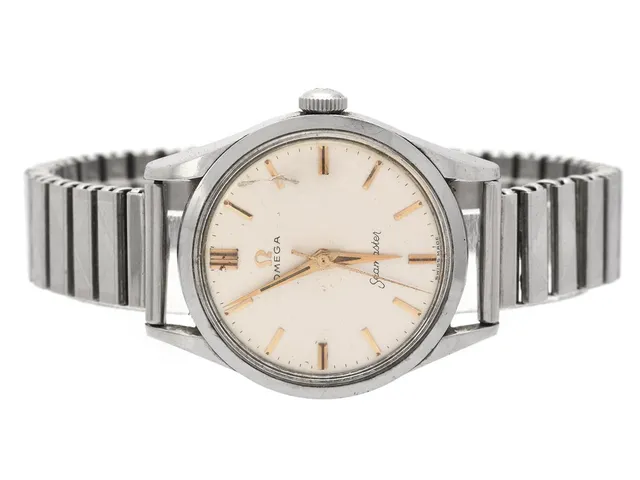 OMEGA, Seamaster, Cal 284, Serie nr. 17087424, Ref nr. CK 2938, Boett nr. 2938-2 SC, herrur, 36 mm, stål, manuell, plexiglas (skadat), skadad urtavla, defekt (servicebehov), ca 1959, metallänk ej original.