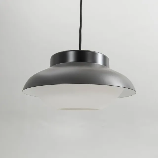 Sebastian Herkner, taklampa, "Collar Pendant", för Gubi, Danmark, 2000-tal.