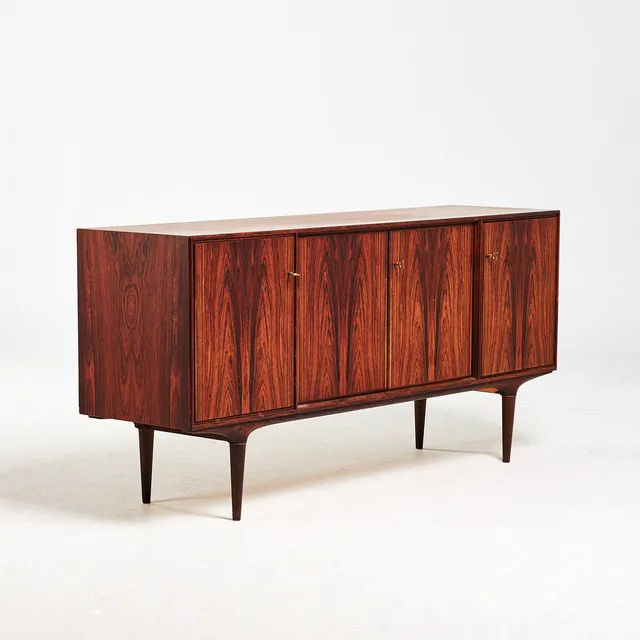 SVANTE SKOGH. Sideboard, "Cortina", Seffle Möbelfabrik, 1960-tal, riopalisander, invändigty hyllplan samt lådor.