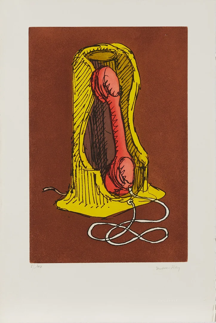 MAN RAY (USA, 1890-1976): Telephpne, signerad och numrerad 5/100, färgetsning, även blindstämpel. — Engravings & Prints — Crafoord Auktioner Stockholm