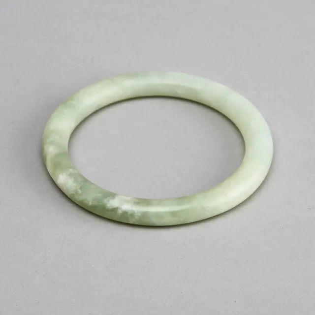 ARMRING, nefrit.