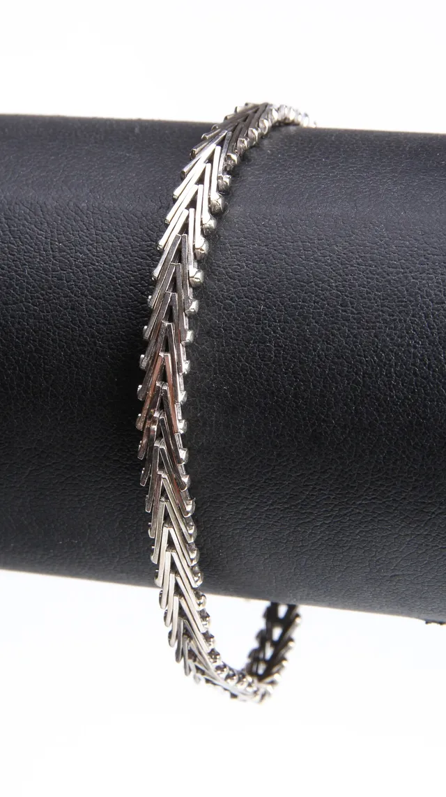 Bjarne Nordmark Henriksen. Narrow Geneva bracelet in 14 kt. white gold