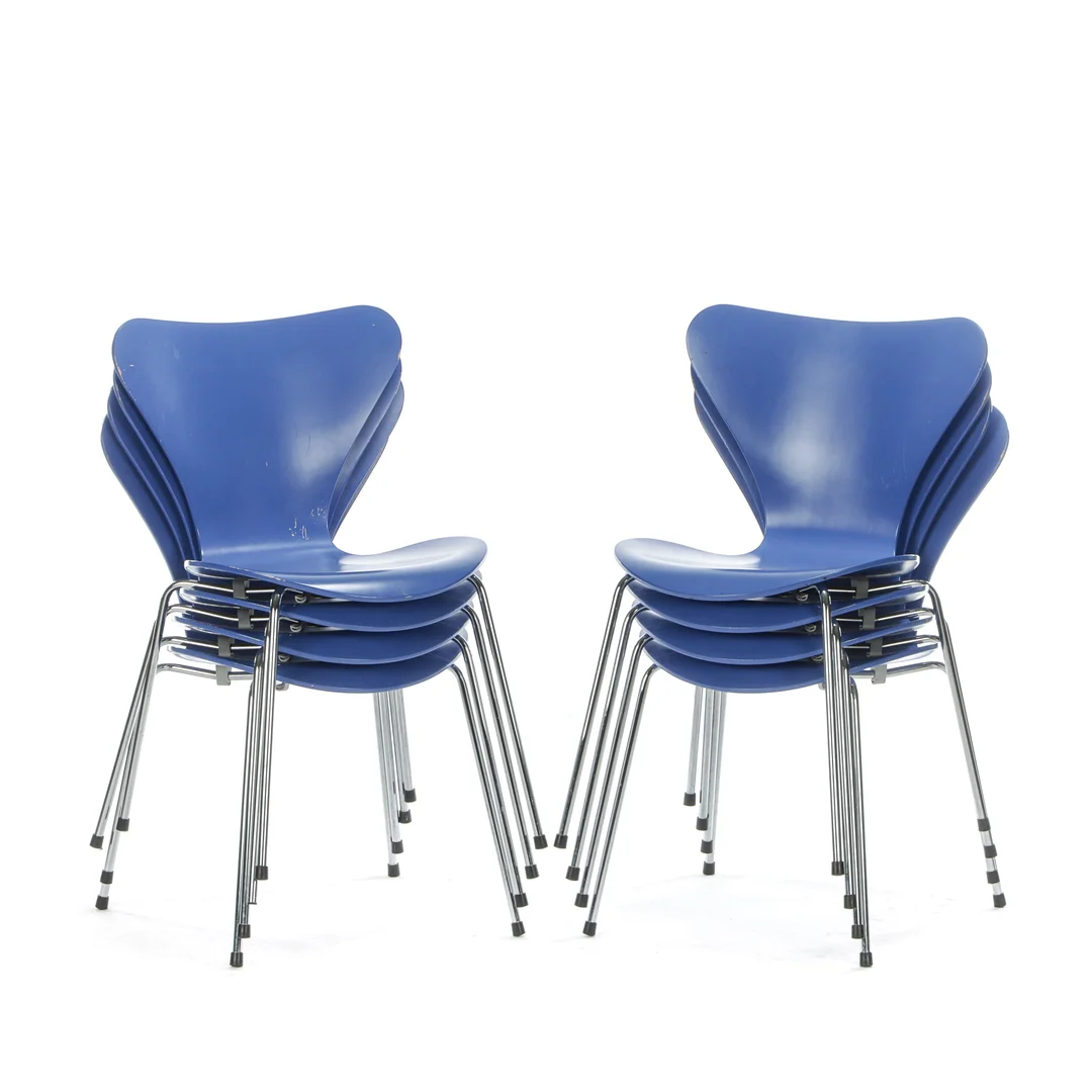 AJS - Arne Jacobsen. Eight 'Seven' chairs, model 3107 (8) — Furniture/Chairs — Lauritz