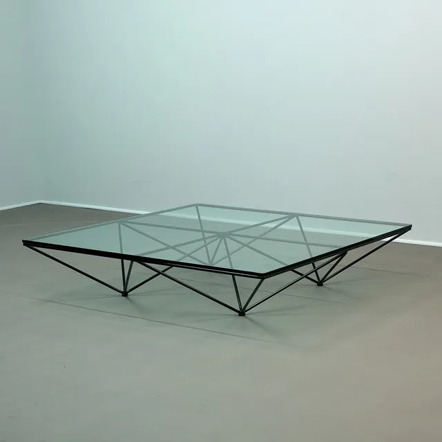 PAOLO PIVA. B&B Italia, Tisch/Couchtisch, Modell 'Alanda', Stahl, Glas, Italien.