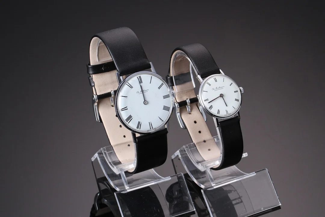 Ole Mathiesen. Herre- og damearmbåndsur (2) — Watches and clocks/Men’s watches — Lauritz