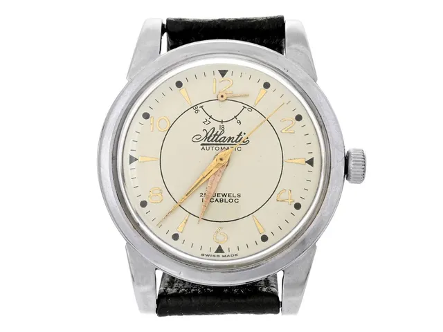 ATLANTIC, herrur, 36 mm, Cal AS 1382N, Boett nr. 179219, stål, automatisk, plexiglas, gångreservsindikator, renoverad urtavla, skadad urtavla, defekt (akut servicebehov), skadad boett, läderband, ca 1955.