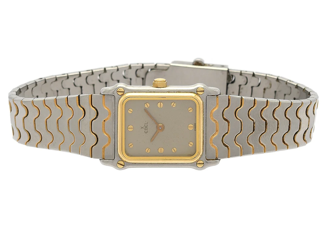 EBEL, Classic Wave, Cal 157, Boett nr. 2630 / 166914, damur, 19 x 21 (28) mm, bicolour, quartz, safirglas (nagg), skadad urtavla, integrerad originallänk, Ref nr. 0285, ca 1995. — Klockor/Ebel — Kaplans