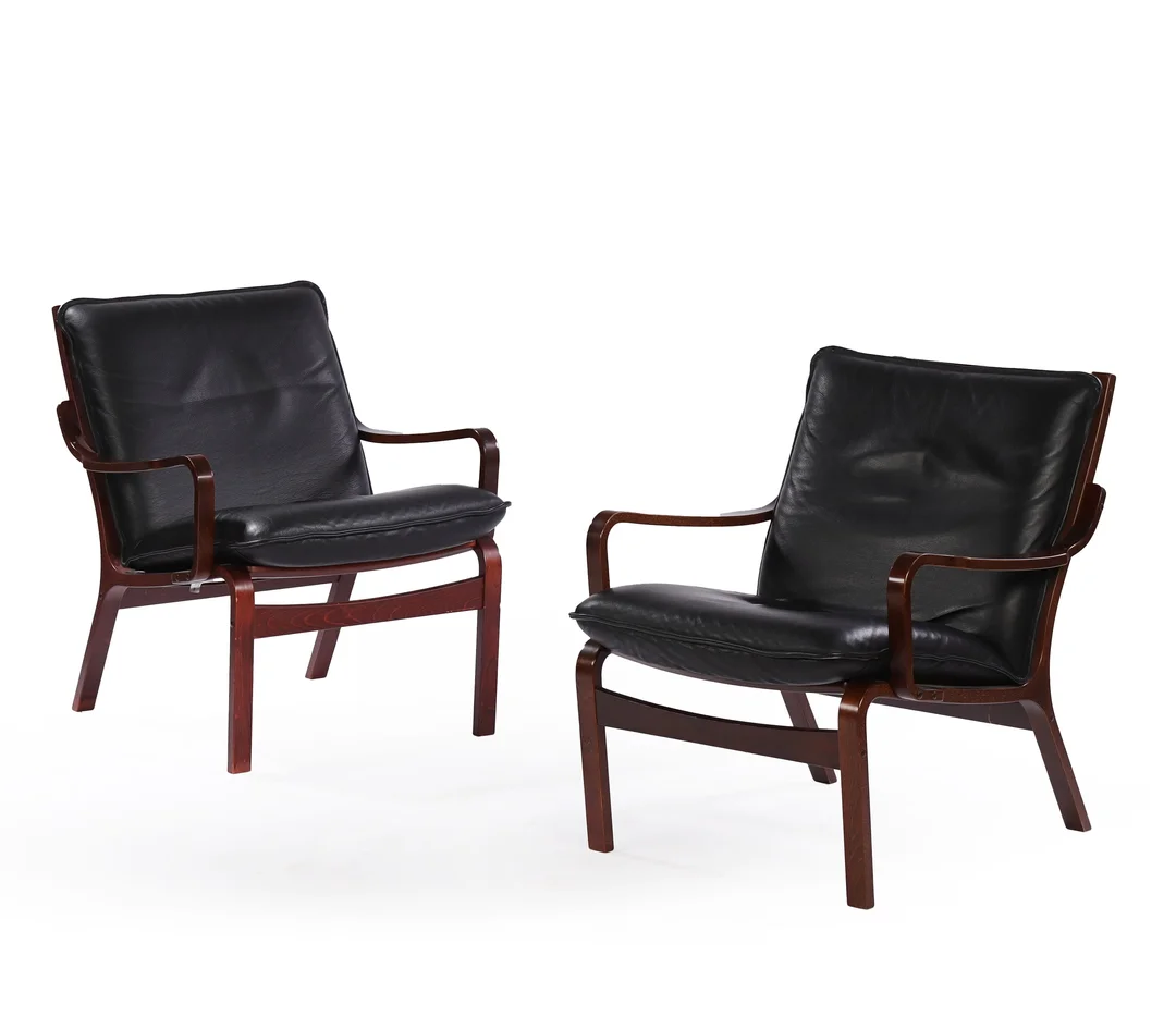 Skippers Furniture. A pair of leather armchairs (2) — Furniture/Lounge chairs — Lauritz