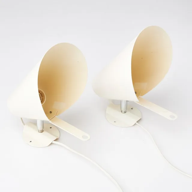 JAN WICKELGREN. VÄGGLAMPOR. 1 par "Ran", 1990-tal, vitlackerad plåt, Ikea.