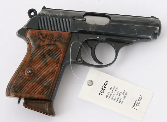 (78) PISTOL, tysk, Halvautomatisk, fabrikat Walther Zella-Mehlis, modell PPK, kaliber 7,65mm, tillv.nr 798333.