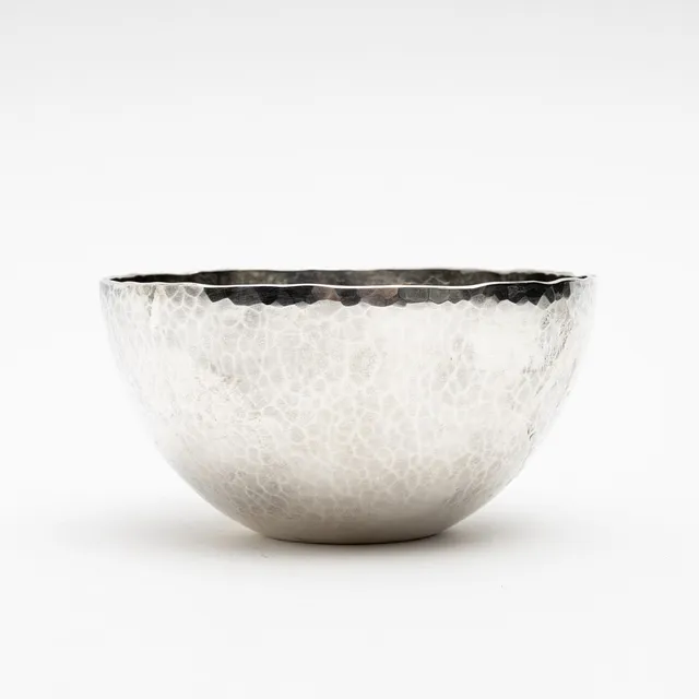 RAY URBAN. Skål, hamrad yta, sterlingsilver, Stockholm, 2017.