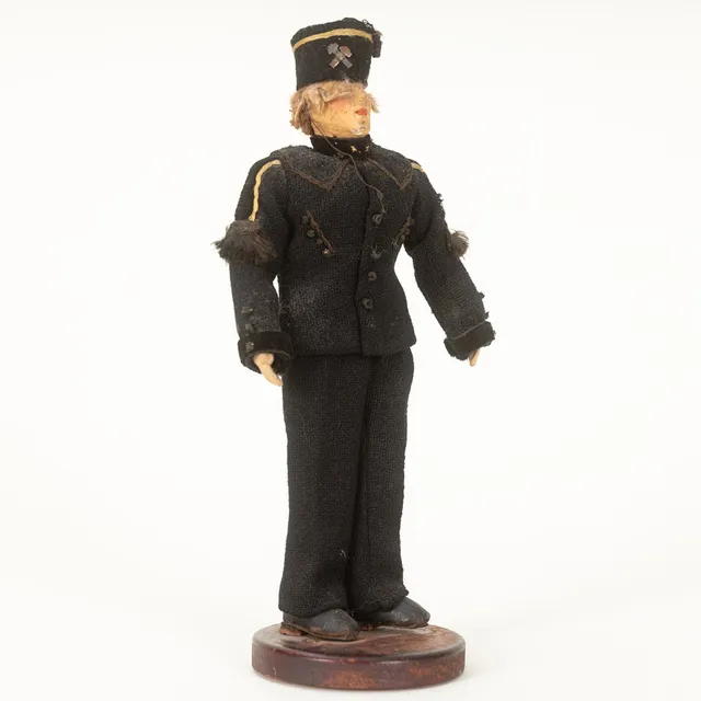 Figur eines Bergmannes mit Kopf aus Pappmaché, 1. Viertel 20. Jh.
