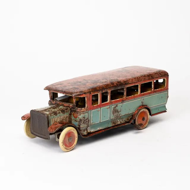 TIPPCO. Buss, litograferad plåt, urverk, 1920-/1930-tal.