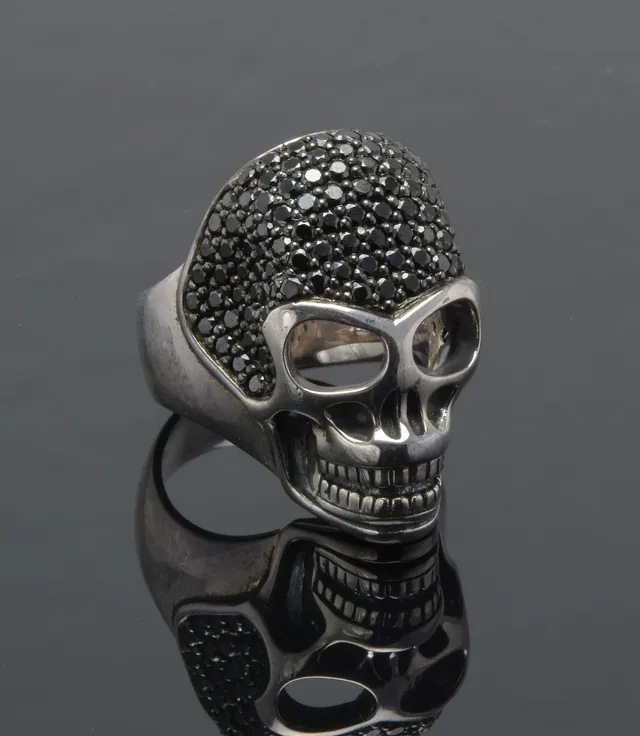 Thomas Sabo: 'Skull' ring udført i sterling sølv.
