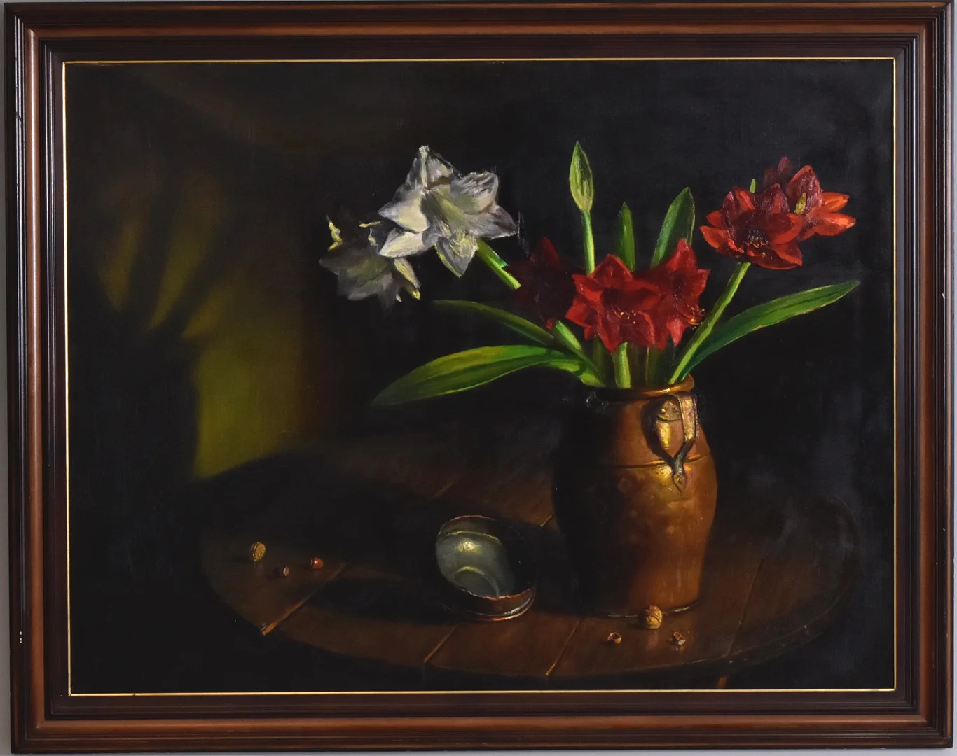 JOHNNY OPPENHEIMER. oljemålning på duk, stilleben med amaryllis i kopparkärl. — Paintings — Halmstads Auktionskammare