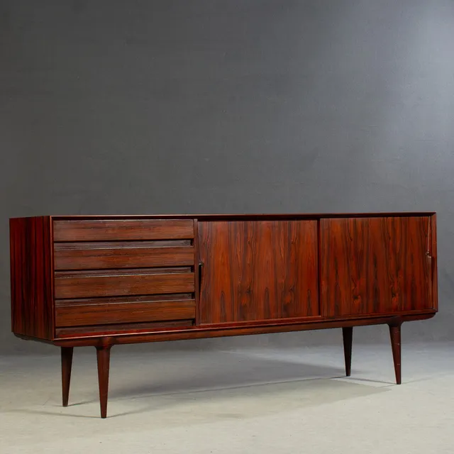 GUNNI OMANN. Omann Jun Møbelfabrik, Sideboard in Palisander.
