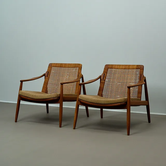 HARTMUT LOHMEYER. für Wilkhahn, zwei Sessel / Lounge Chairs, Teak, Bastgeflecht, 1950er Jahre, Deutschland (2).