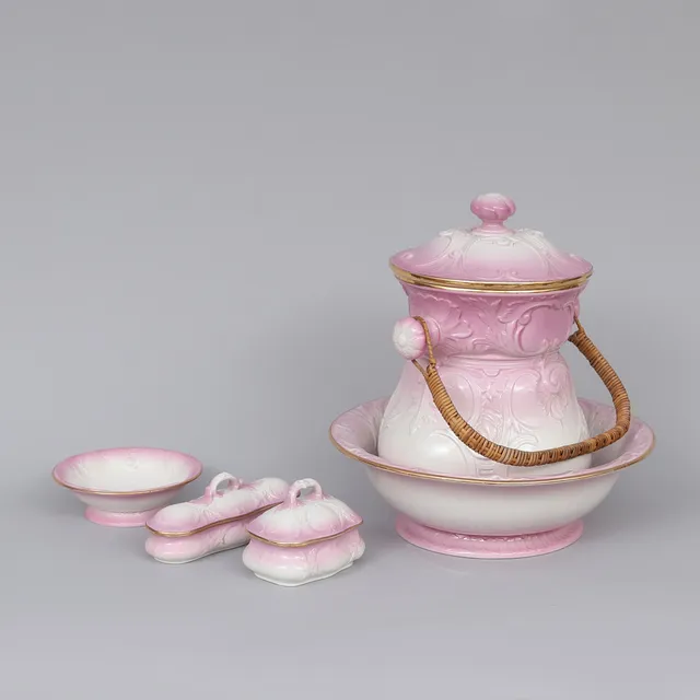 TVÄTTSET, 5 delar, flintgods, Rörstrand, 1900-talets första hälft.