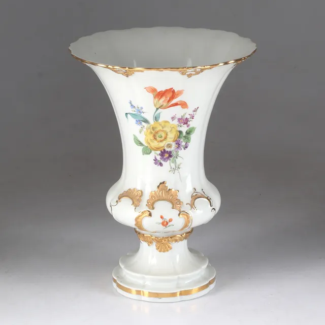 VAS, porslin, Meissen, 1900-tal.