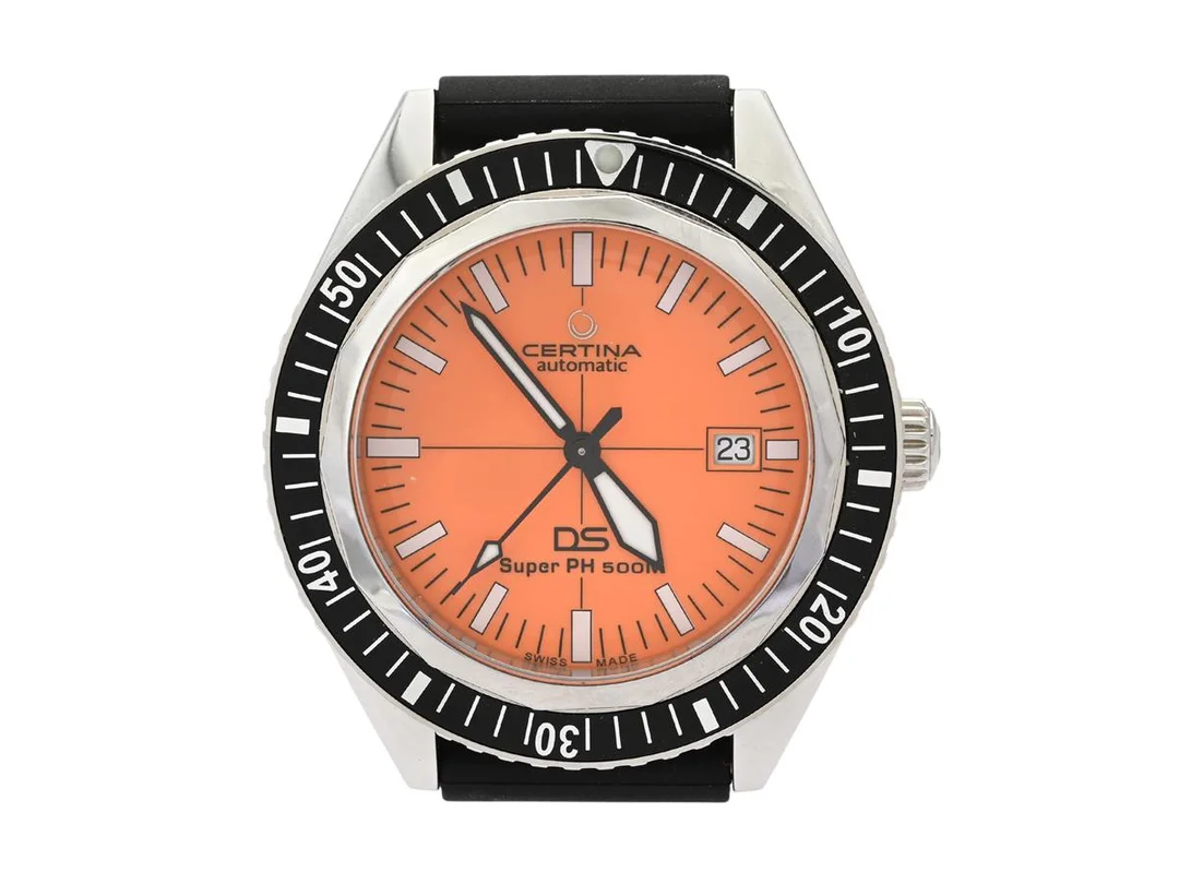 CERTINA, DS, Super PH 500M, "VDST", Cal Powermatic 80 (ETA C07611), Serie nr. P5TSK6BHJ, Ref nr. C037.407.17.280.10, Boett nr. C037407A, herrur, 43 mm, stål, automatisk, safirglas, datum, gummiabnd, originalspänne i stål, ca 2020, box, ytterkartong. — Klockor/Certina — Kaplans