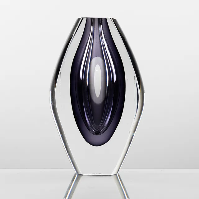 MONA MORALES-SCHILDT. Vas, glas, underfång, "Ventana", signerad, Kosta, 1950-60- tal.