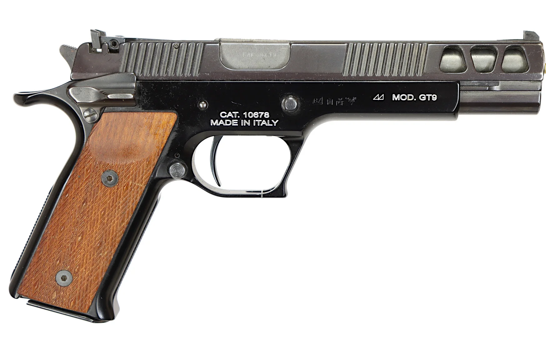 PISTOL, Halvautomatisk, fabrikat Pardini, modell GT9, kaliber 9x19, tillv.nr K00786, se-nr SE2201349. — Pistols — Walter Borg