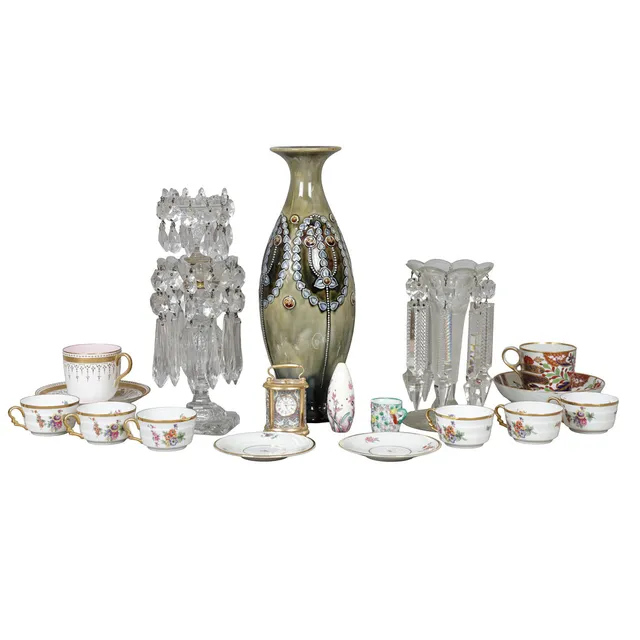 TWO VICTORIAN TABLE LUSTRES, A ROYAL DOULTON STONEWARE VASE AND VARIOUS CERAMICS, 19TH CENTURY AND LATER (QTY).