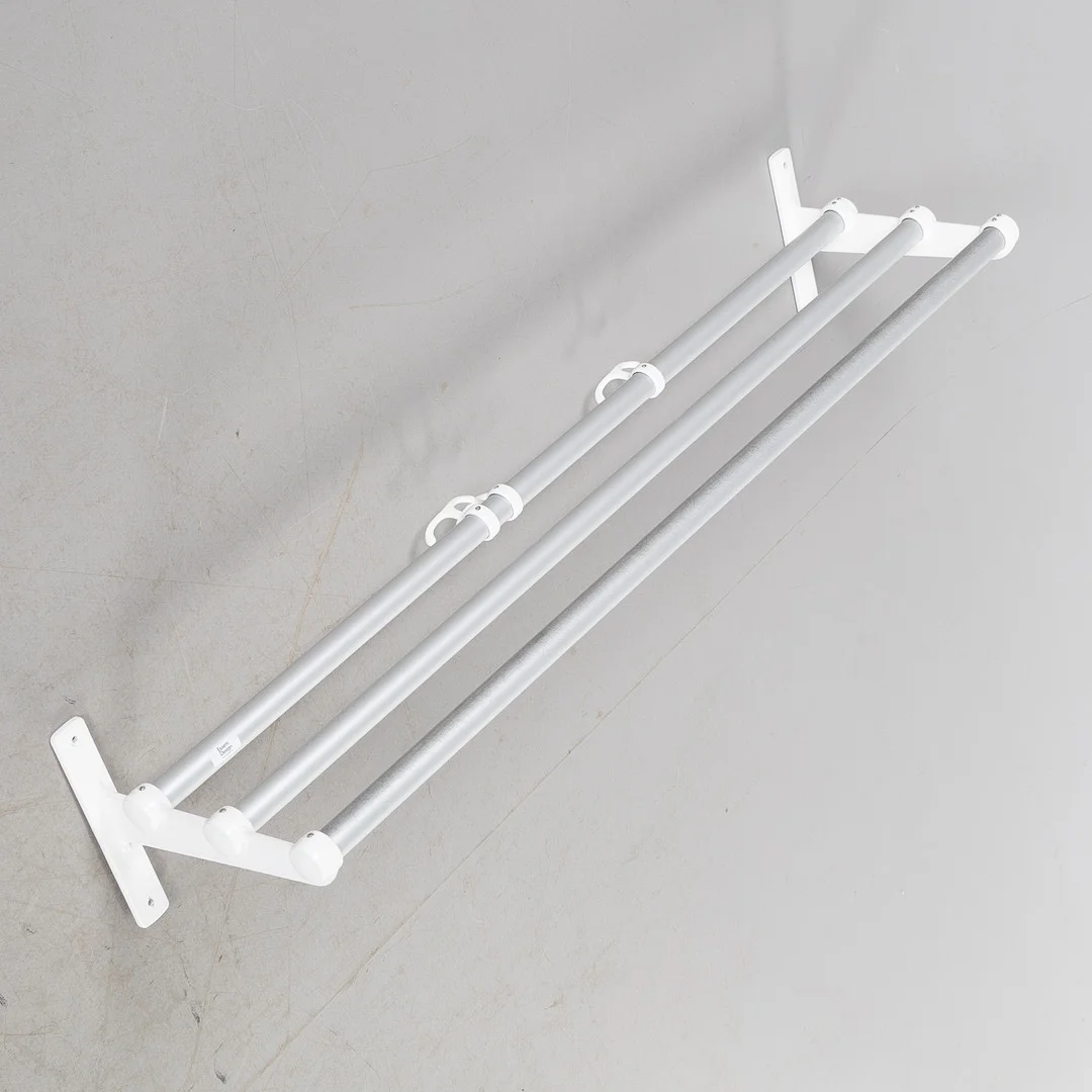 GUNNAR BOLIN. Hatthylla, "Nostalgi", aluminium, Essem Design, samtida. — Other — Stockholms Auktionsverk Helsingborg