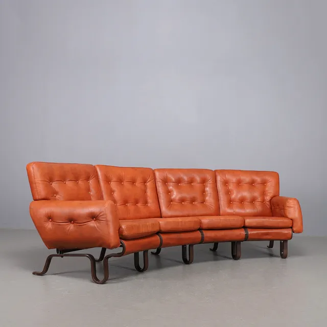 ERIC SIGFRID PERSSON. Soffa, fyrsits, ur serien "Flytande design", 1970-tal.