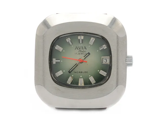 AVIA, Matic, Boett nr. 15130, herrur, 39 x 40,5 mm, stål, automatisk, plexiglas, datum, skadad urtavla, läderband, ca 1975.