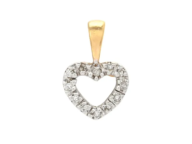 HÄNGE, 18K guld, hjärta, åttkantslipade diamanter ca 0,04 ctv, höjd 6,0 mm, bredd 6,5 mm, vikt 0,5 g, enstaka diamanter med ytskador.