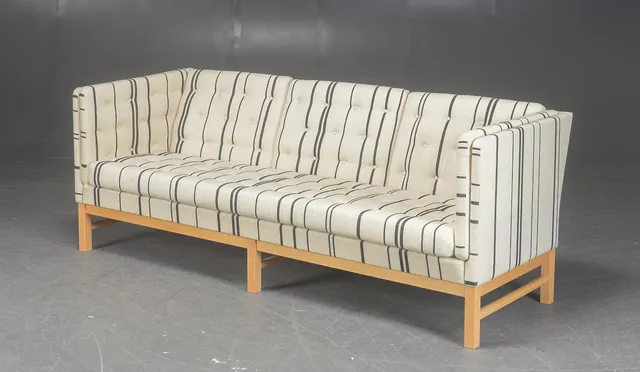 Erik Ole Jørgensen. Three-seater sofa, Model EJ-315/3