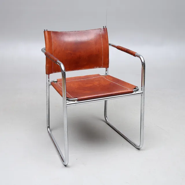 KARIN MOBRING. Karmstol, "Amiral", IKEA, stålrör med cognacsfärgat läder, 1970/1980-tal.