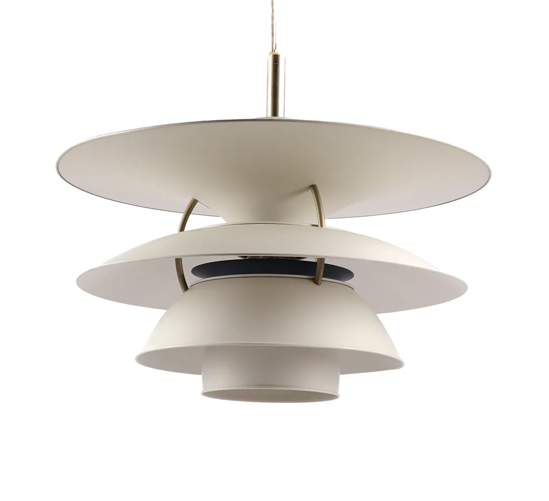 Poul Henningsen. 'Charlottenborg' pendant lamp Ø 65 cm — Lamps and lighting/Pendant lights — Lauritz