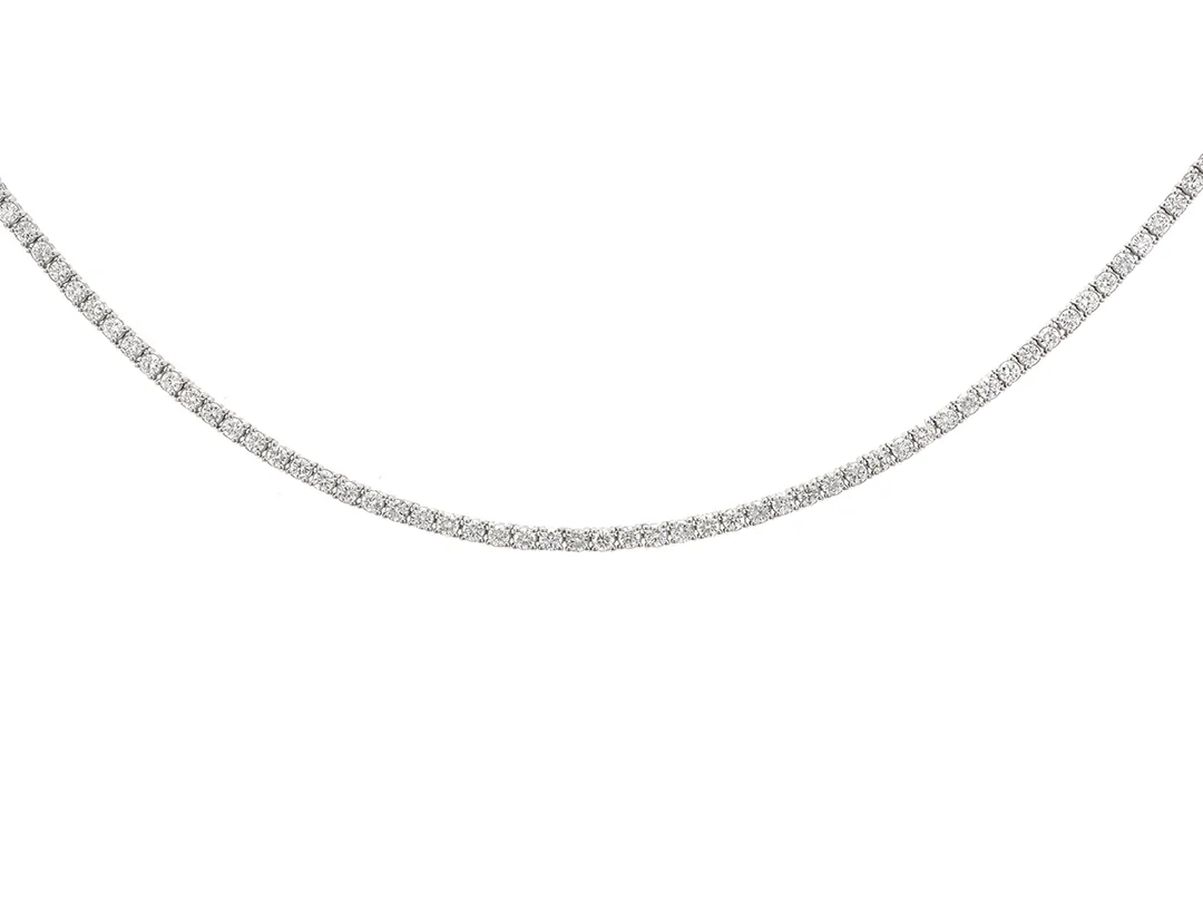 RIVIERECOLLIER, 18K vitguld, 175 briljantslipade diamanter ca 5,19 ctv, ca TW-W(G-H)/VVS-SI, längd 42 cm, vikt 15,4 g. — Smycken/Collier — Kaplans