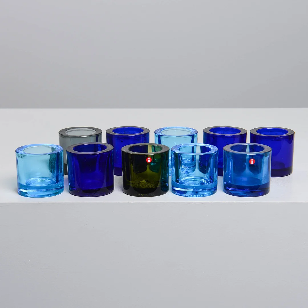 HEIKKI ORVOLA. "Kivi", ljuslyktor, 10 st, Marimekko/Iittala, Finland. — Candlesticks — Formstad Auktioner